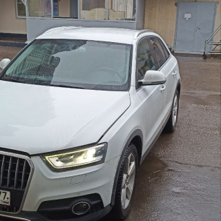 Замена аккумулятора на Audi Q3 I 2011 - 2014 2.0 (170 л.с.) Замена аккумулятора на Audi Q3 I 2011 - 2014 2.0 (170 л.с.)